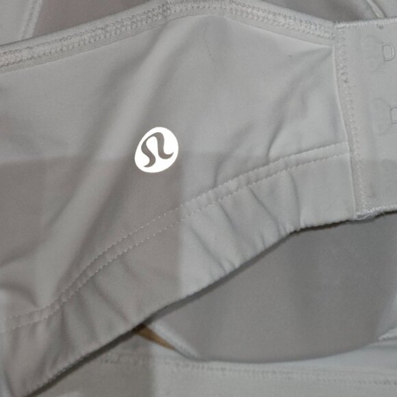 Lululemon Ta Ta Tamer - 36DD - Picture 6 of 6